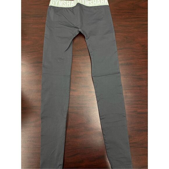 Gymshark Grey and Mint Green Athletic Leggings Size X-Small - Picture 3 of 8